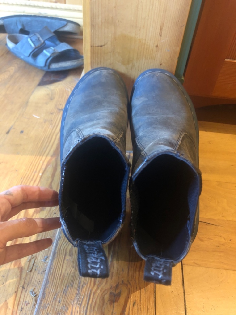 Dr. Martin Cadence Chelsea Boots Size 7 - Picture 8 of 8
